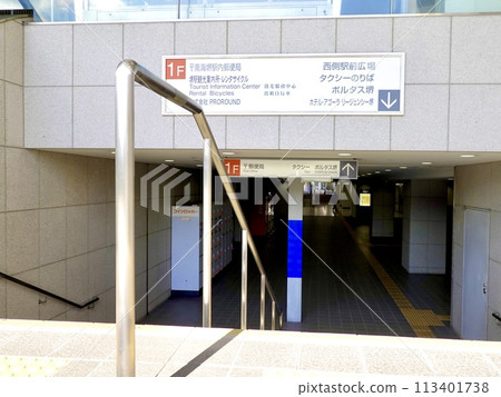 A view of the passage from the east exit to the west exit of Nankai Main Line Sakai Station, Sakai Ward, Sakai City, Osaka Prefecture 113401738