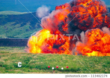 Explosions during the Japan Ground Self-Defense Forces' exercises Explosions during the Japan Ground Self-Defense Forces' exercises 113402174