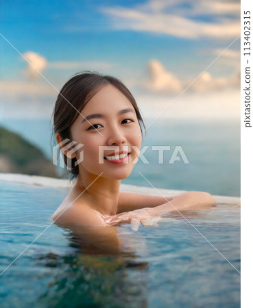 一位女士在露天浴池中放鬆身心，欣賞海景（AI 生成的圖像） 113402315