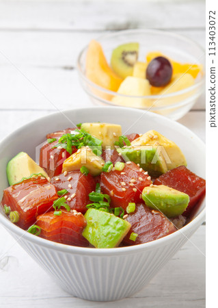 Ahi poke bowl 113403072