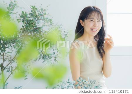 年輕的女士的肖像 年輕的女士的肖像 113410171