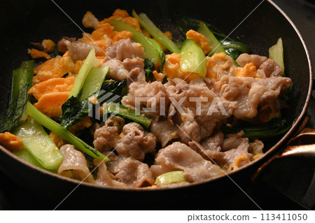 中式炒雞蛋配豬肉和日本芥末菠菜 113411050