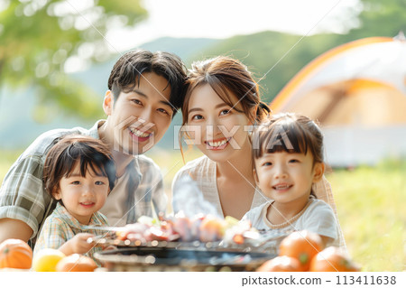 Fun family camping AI images 113411638