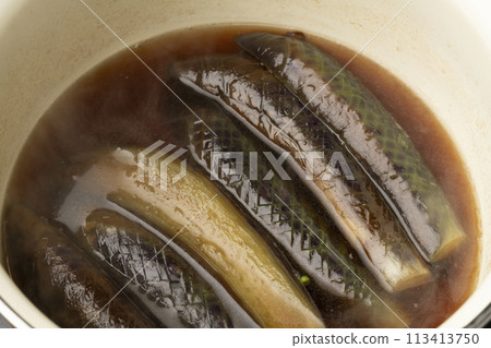 Braised eggplant boiled in a pot 113413750