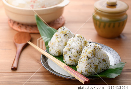 Takana Onigiri Takana Onigiri 113413934