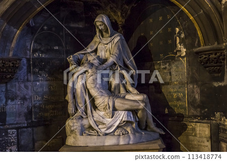Saint-Germain Auxerrois church, Paris, France 113418774