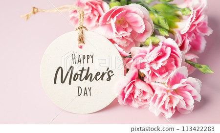 Happy mother's day with flower bouquet on pink background 113422283