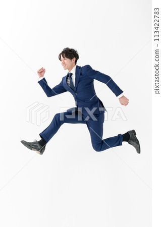 商務男人全身跳躍 商務男人全身跳躍 113422783
