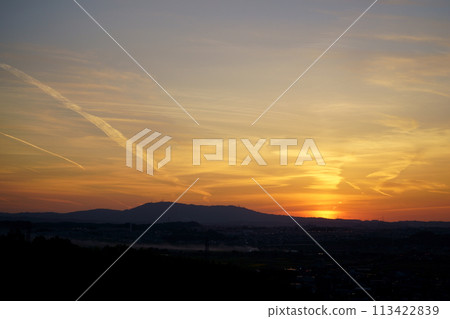 Autumn/red dusk 113422839