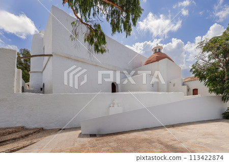 Puig de Missa architecture: white walls, terracotta dome, lush greenery Puig de Missa architecture: white walls, terracotta dome, lush greenery 113422874