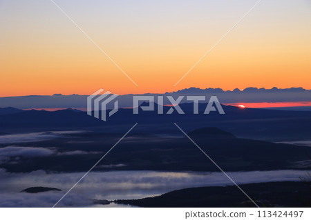 Sunrise in the sea of clouds Sunrise in the sea of clouds 113424497