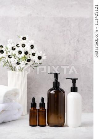 Plastic pump type and glass light-blocking type cosmetic bottles Plastic pump type and glass light-blocking type cosmetic bottles 113425121