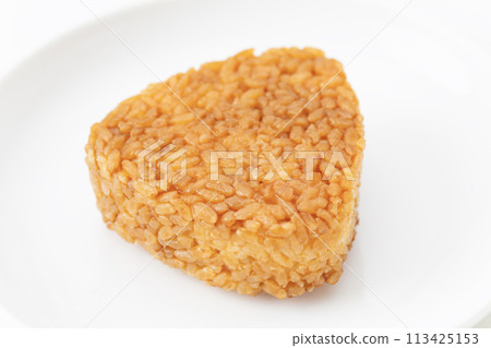 冷凍烤飯糰白色背景 113425153