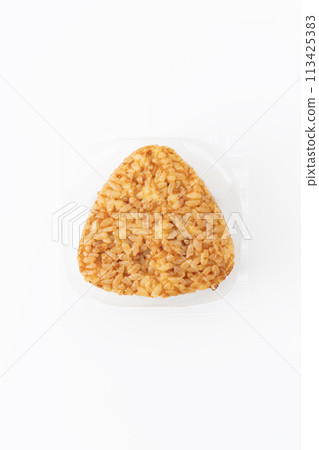 冷凍烤飯糰白色背景 113425383