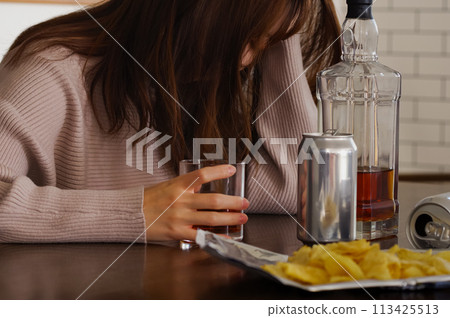 一個女人喝醉了就喝醉了 113425513