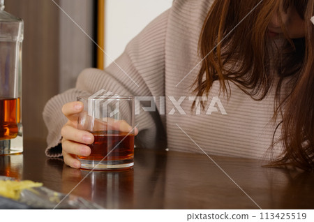 一個女人喝醉了就喝醉了 113425519