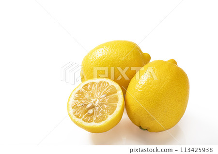 白色背景檸檬 白色背景檸檬 113425938