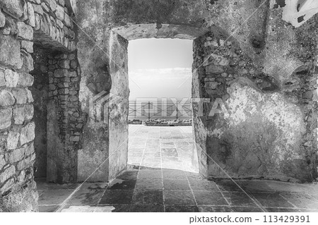 Ruins of an old castle in south of Italy Ruins of an old castle in south of Italy 113429391