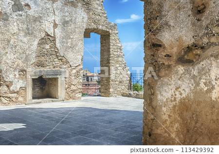 Ruins of an old castle in south of Italy Ruins of an old castle in south of Italy 113429392