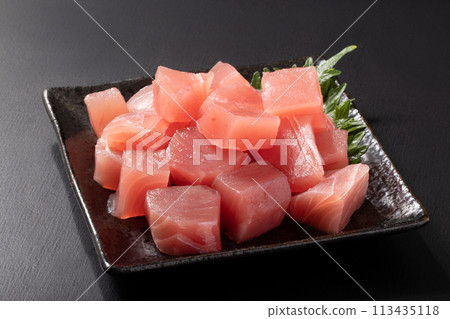 【靜岡縣產】黃鰭鮪魚(切塊生魚片) 【靜岡縣產】黃鰭鮪魚(切塊生魚片) 113435118