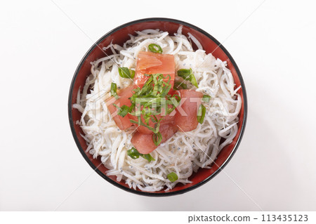 鮪魚銀魚蓋飯(靜岡縣產黃金槍魚) 鮪魚銀魚蓋飯(靜岡縣產黃金槍魚) 113435123