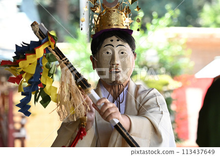 舞神樂（鷲宮神社寶磁樂神樂） 113437649
