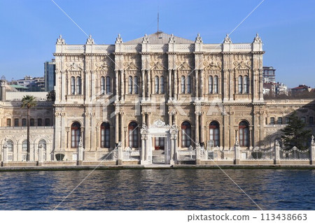 Dolmabahce Palace under the blue sky, World Heritage Site, Istanbul, Türkiye 113438663
