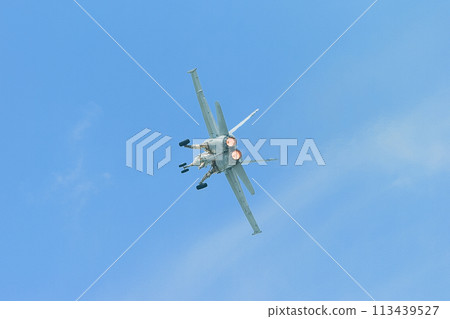 US Navy F/A-18C Hornet go-around 113439527