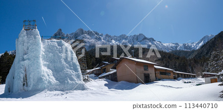 下雪的八岳明岳礦泉帳篷地方景觀 113440710