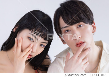 Beauty Genderless Makeup Men and women wearing makeup 113441068