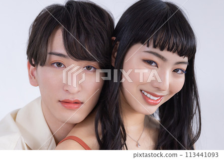 Beauty Genderless Makeup Men and women wearing makeup 113441093