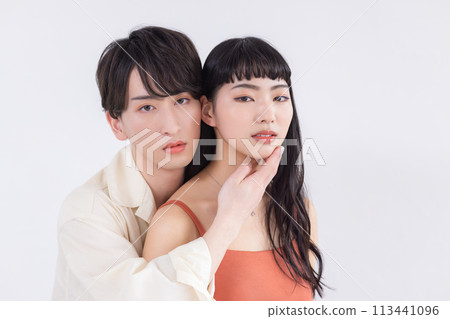 Beauty Genderless Makeup Men and women wearing makeup 113441096