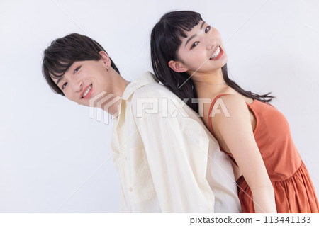 Beauty Genderless Makeup Men and women wearing makeup 113441133