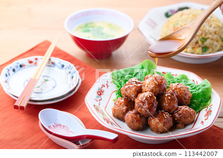 Chinese style meatballs Chinese style meatballs 113442007