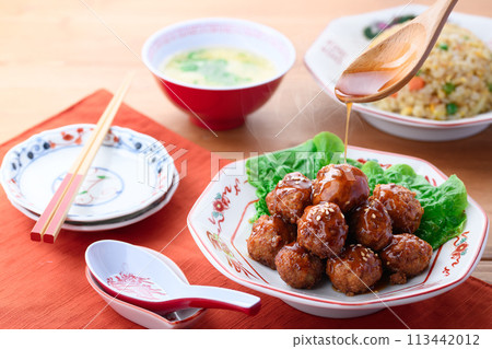 Chinese style meatballs 113442012