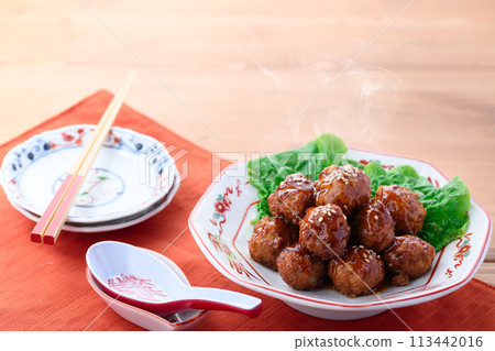 Chinese style meatballs 113442016