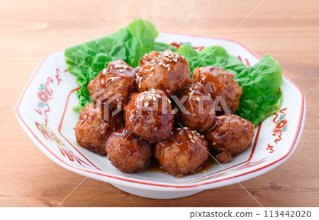 Chinese style meatballs 113442020