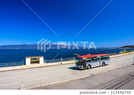[Niigata Prefecture_Sado_Echigo-no-Nagahama] Love Bus Stop: Senago 113448740