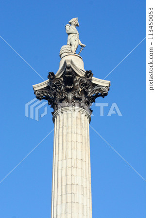 Nelson's Column on Trafalgar square in London Nelson's Column on Trafalgar square in London 113450053
