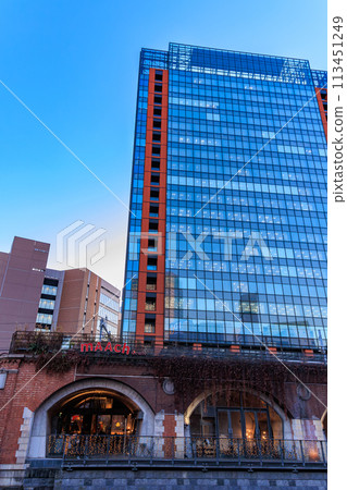 Tokyo Chiyoda Ward Kanda Marche Ecute Kanda Manseibashi evening view 113451249