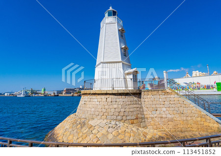 Sakai City, Osaka Prefecture: The old wooden Sakai Lighthouse stands out against the blue sky Sakai City, Osaka Prefecture: The old wooden Sakai Lighthouse stands out against the blue sky 113451852