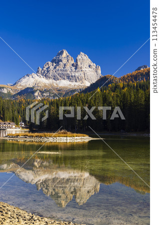 Typical landscape with Tre Cime, Tre Cime di Lavaredo, Dolomiti, South Tyrol, Italy 113454478
