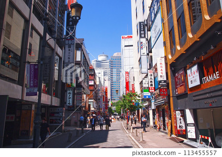 Esplanade Akasaka Street Esplanade Akasaka Street 113455557