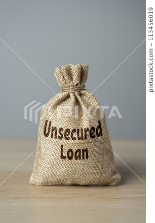 Unsecured loan money bag. Money borrowed without needing to provide collateral. Quick and convenient, but interest rates can be higher. Avoid fees and damage to credit score. 113456019
