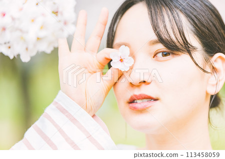 一個愛櫻花的女人 一個愛櫻花的女人 113458059