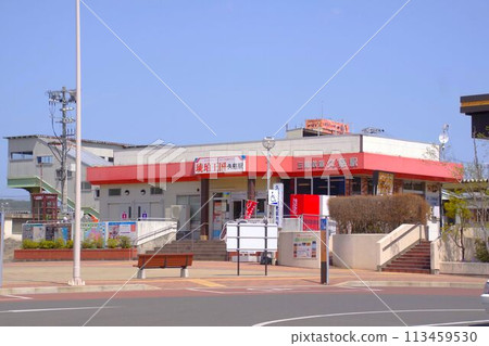 岩手站 三陸鐵道久慈站 車站大樓全景 113459530