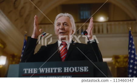 Senior US minister pronounces political speech for media and TV news Senior US minister pronounces political speech for media and TV news 113460347
