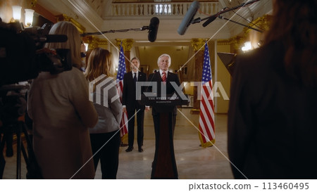 US presidential candidate says inspirational campaign speech US presidential candidate says inspirational campaign speech 113460495