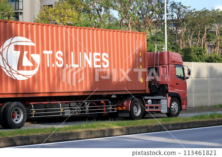 Trailer truck image Trailer truck image 113461821