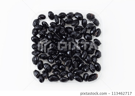 黑豆白色背景 113462717